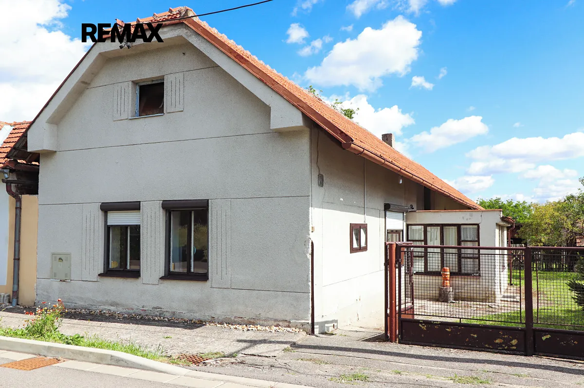 Prodej rodinného domu 130 m², pozemek 1402 m²